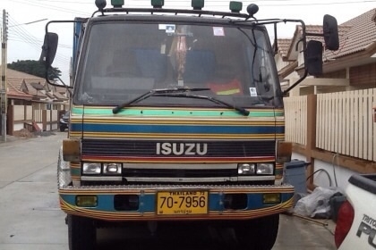 ขาย isuzu rocky 12 ล้อ ขาย isuzu rocky 12 ล้อ