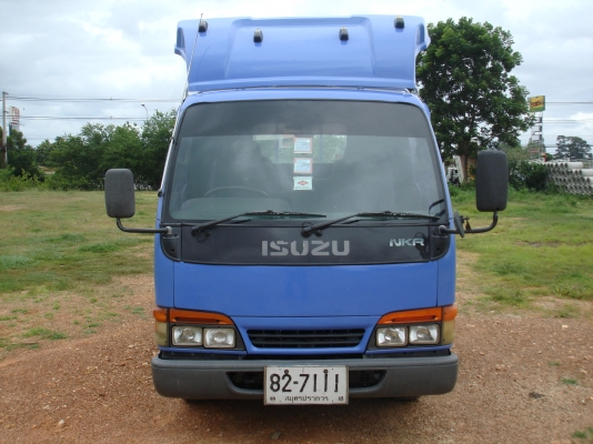 ISUZU  NKR  4 ล้อ ปี  46 เครื่อง 100 แรงเทอร์โบ  ยาว   3.10 ม.