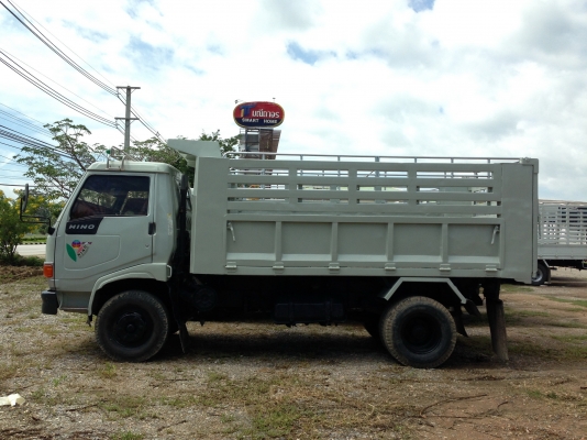 HINO FC2W 120 แรง ดั๊ม 4 ตัน HINO FC2W 120 แรง ดั๊ม 4 ตัน