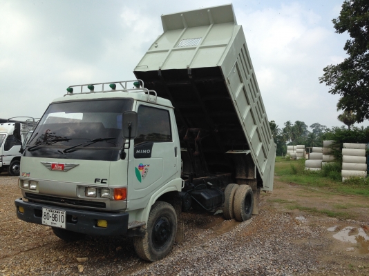 HINO FC2W 120 แรง ดั๊ม 4 ตัน HINO FC2W 120 แรง ดั๊ม 4 ตัน