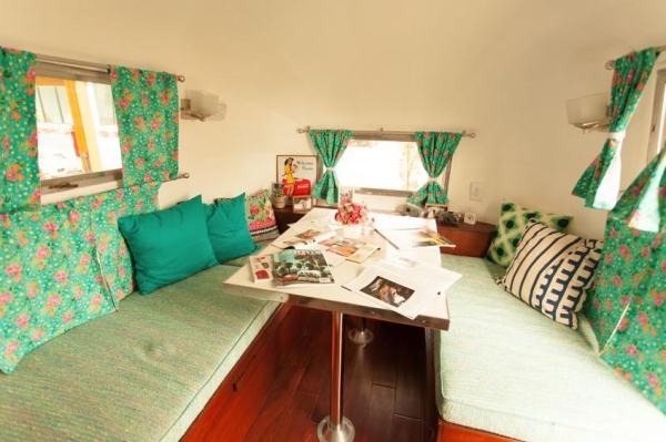 Vintage Airstream trailer classic 26ft