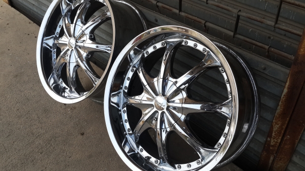 VIP โครเมี่ยม ขอบ 18 5รู100/114 มีคู่เดียว