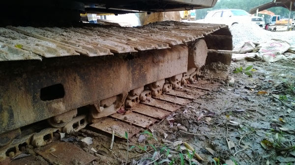 PC120-5 คอนโทนสั้นเดิมๆ ตูดแดงสีเดิม มีเล่มทะเบียน เอวแน่น ปั้มแรง เครื่องดี.. PC120-5 คอนโทนสั้นเดิมๆ ตูดแดงสีเดิม มีเล่มทะเบียน เอวแน่น ปั้มแรง เครื่องดี..