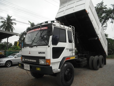 ขายรถบรรทุก 10 ล้อดั๊พม์ ยี่ห้อ MITSUBISHI รุ่น FUSO 527 เทอร์โบ TF