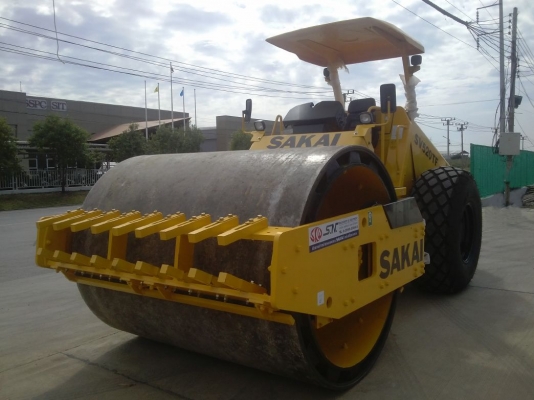 รถบดถนนสองเปลือก SAKAI รุ่น SV520 TF