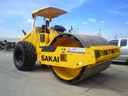 รถบดถนนสองเปลือก SAKAI รุ่น SV520 TF