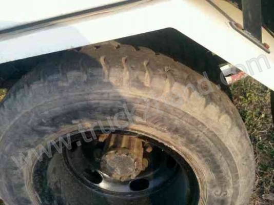 รถบรรทุก 6 ล้อ ยี่ห้อ ISUZU รุ่น FBA12LA