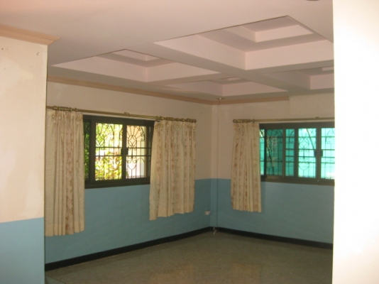 ขายบ้านใกล้โลตัส 1 ถนนมิตรภาพ 300 m สี่แยกอุดร-หนองคาย 121 ตรว.