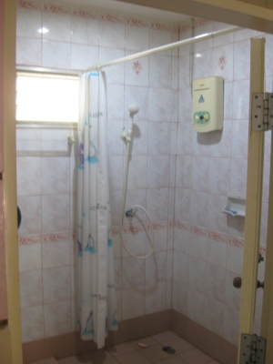 ขายบ้านใกล้โลตัส 1 ถนนมิตรภาพ 300 m สี่แยกอุดร-หนองคาย 121 ตรว.