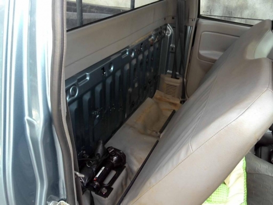 ขออนุญาตขาย ISUZU D-MAX SPARK EX 2.5 Di TURBO MT ปี04 สภาพสวยสักคันครับ ขออนุญาตขาย ISUZU D-MAX SPARK EX 2.5 Di TURBO MT ปี04 สภาพสวยสักคันครับ