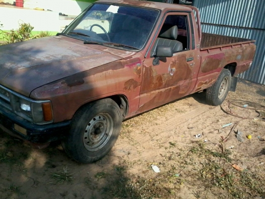 ***ขายแล้วครับขอบคุณ Truck2hand ขายกระบะตอนเดียวสภาพเดิมบาง TOYOTA HILUX HERO 2.45D ไมล์2หลุมแท้ เครื่องเดิมเกียร์เดิม เครื่องแน่นดี เกียร์ดีไม่หลุด ช่วงล่างแน่นคัสซีสวยเดิมไม่ผุไม่ปะไม่ดาม กระบะพื้นดีไม่ผุ หัวเก๋งบางภายในสวยคอนโซลเต็ม สีสันไม่สวยมีแตกมีล