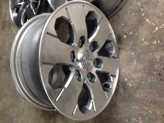 ขายแม็กขอบ 15 toyota 6 รู