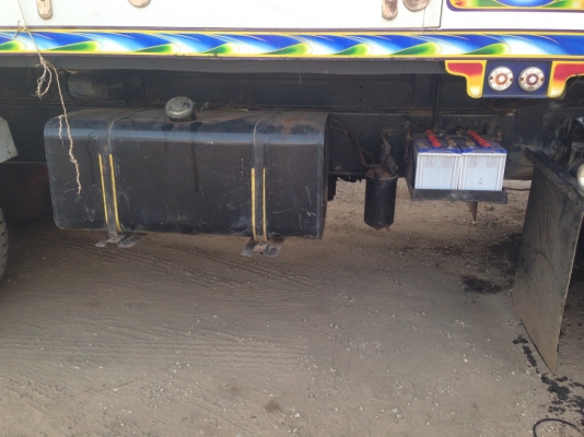 ต้องการขายรถสิบล้อดัมพ์FXZ 210hp เกียร์ฟุลเล่อร์ช่วงล่างใหญ่เเน่น ต้องการขายรถสิบล้อดัมพ์FXZ 210hp เกียร์ฟุลเล่อร์ช่วงล่างใหญ่เเน่น