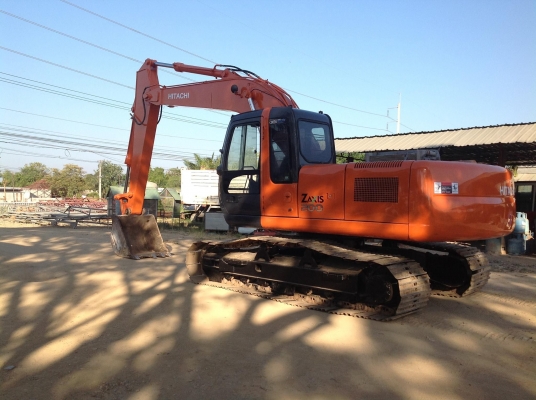 รถขุด HITACHI ZX200