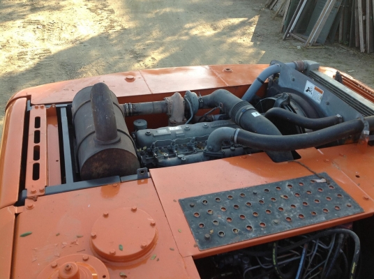 รถขุด HITACHI ZX200