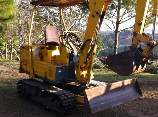 ขายแม็คโค YANMAR 1200S ขายแม็คโค YANMAR 1200S