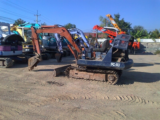 รถขุด KOMATSU PC30-5