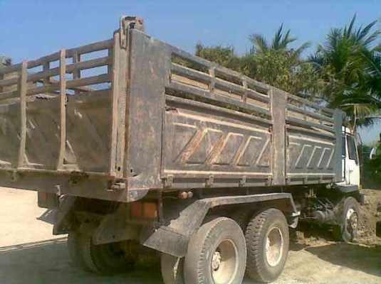 ขายรถบรรทุกสิบล้อดั๊มพ์ Mitsubishi turbo ซีเรียล 4,xxx ดั๊มพ์สามมิตร ยาง 80\% ทะเบียนพร้อมโอน