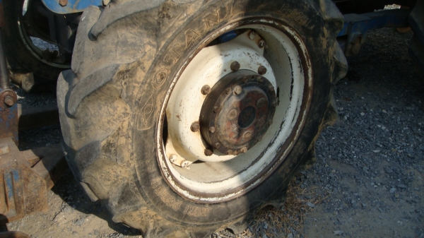 ขายรถไถ Ford