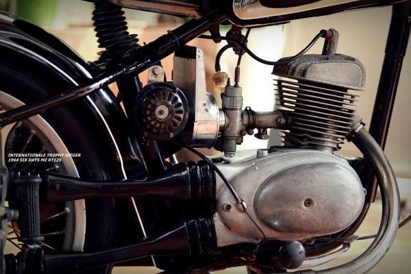 ขาย mz rt 125 เดิมๆทุกอย่าง ไม่เดิมเฉพาะยางใน กับกรองเบนซิน ทะเบียนแท้พร้อมโอน ทะเบียนเต็ม ขายตามสภาพ