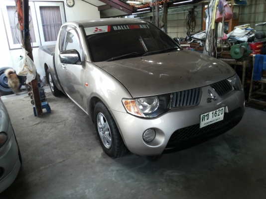 ขายรถกระบะ ไทรทันแค๊ป เกียร์ออโต้.......ขายเงินสด.......295000