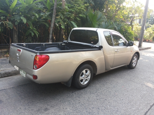 ขายรถกระบะ ไทรทันแค๊ป เกียร์ออโต้.......ขายเงินสด.......295000