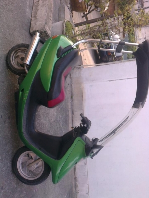 ขายรถป๊อบhonda 2ล้อมีหลังคา 50cc