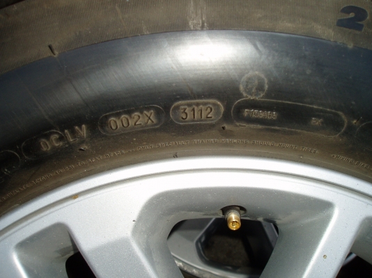 ขายแม็ก17พร้อมยาง265 65 17มี1วงเอาไว้ทำอะไหล่2000บาท