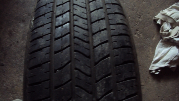 ขายแม็ก15พร้อมยาง185 60 15 มี1วง1400บาท