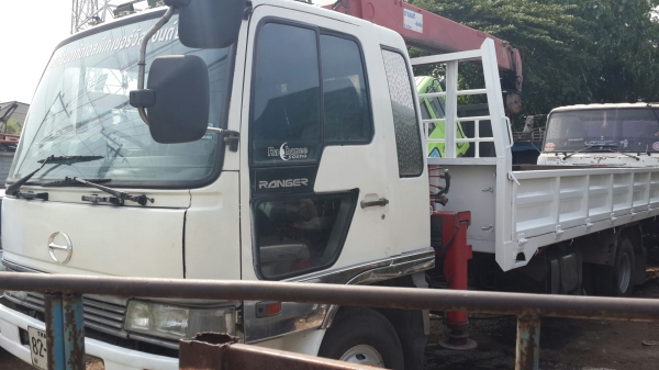 ขาย6ล้อฮีโน่ FDติดเครน ยูนิค303 ท้องV 3ปอก 2ชัก ยาวว6เมตร เครื่อง JO8 215แรง เบรคจิฟฟี่พวงมาลัยพาวเวอร์ แอร์เย็นฉ่ำ ยางเรเดียล บิสโต ใหม่ๆ6เส้น สภาพดี พร้อมใช้ ขาย6ล้อฮีโน่ FDติดเครน ยูนิค303 ท้องV 3ปอก 2ชัก ยาวว6เมตร เครื่อง JO8 215แรง เบรคจิฟฟี่พวงมาลัยพาวเวอร์ แอร์เย็นฉ่ำ ยางเรเดียล บิสโต ใหม่ๆ6เส้น สภาพดี พร้อมใช้