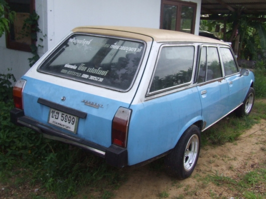 ขายเปอโยต์แวน 504 ตัวนอกเบาะหนัง 3 แถว 85000 บาท ขายเปอโยต์แวน 504 ตัวนอกเบาะหนัง 3 แถว 85000 บาท