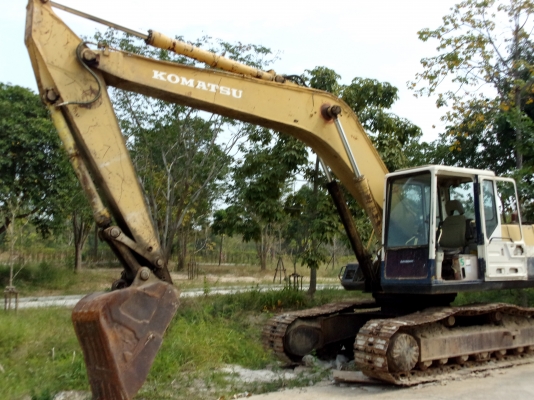 ขายแบคโฮ Komatsu Pc 200-5 ขายแบคโฮ Komatsu Pc 200-5