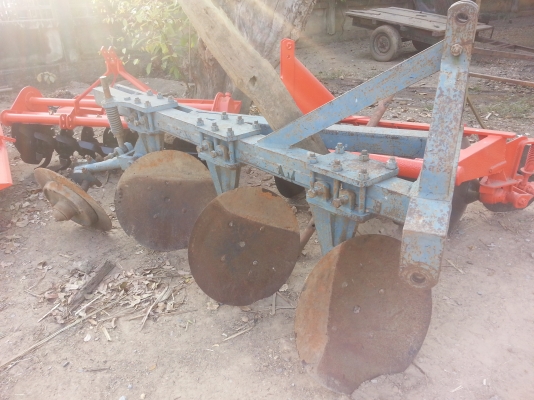 ขายผานบุก 3 จาน สภาพเดิมๆตามรูปโครงดี ไม่หักไม่ดาม