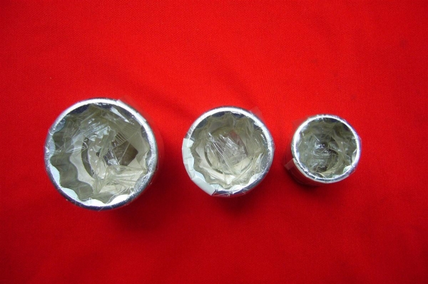 ลูกบ๊อกซ์  TONE   JAPAN