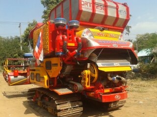 ศักดิ์พัฒนา KM50 โซ่d2 เครื่องอีซูซุ6HH1 210เทอร์โบ ตัวเดิน12 ปั้ม23 ราคาต่อรองใด้ครับ