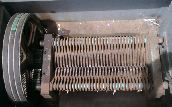 Sell> เครื่องย่อยกระดาษ/ทำลายเอกสาร พร้อมใช้งาน เป็นของทางราชการ ใช้งานได้ดีครับ นครปฐม