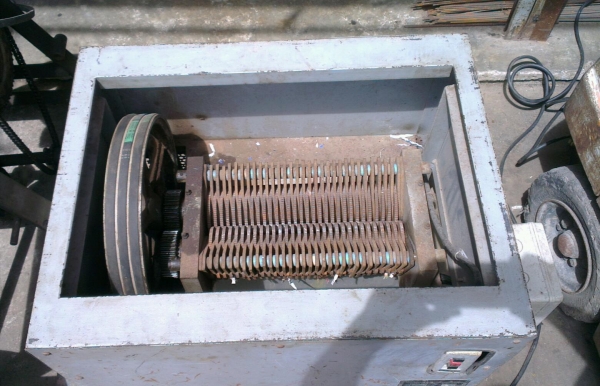 Sell> เครื่องย่อยกระดาษ/ทำลายเอกสาร พร้อมใช้งาน เป็นของทางราชการ ใช้งานได้ดีครับ นครปฐม