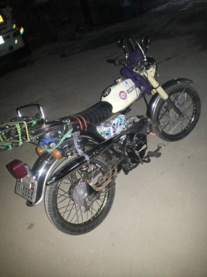 ขาย A 100 เดิมๆ เครื่องไลฟาน150 คลาสมืิอ มีเล่มโคลง