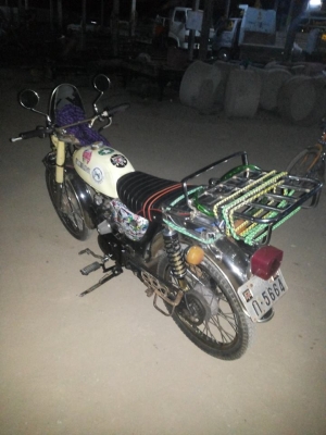 ขาย A 100 เดิมๆ เครื่องไลฟาน150 คลาสมืิอ มีเล่มโคลง