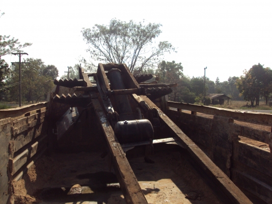 ขายกระบะดั้มสิบล้อถอดจากMITSUBISHI FN527MAพร้อมอุปกรณ์