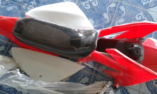 ยกชุด เปลือก ถัง เบาะ ท่อ 4 จังหวะ