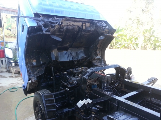 ขายรถ ISUZU NPR 135 แรง