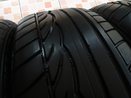 ขายยาง DUNLOP 205-55-16 ปี4712 ดอกแน่น (1ชุด)