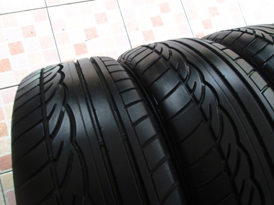 ขายยาง DUNLOP 205-55-16 ปี4712 ดอกแน่น (1ชุด)