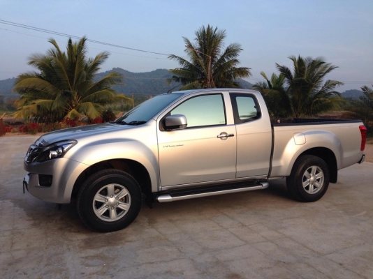 ISUZU all new hilander ISUZU all new hilander
