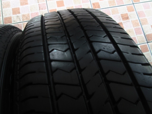 ขายยาง DUNLOP 205-65-15 ปี2812 ดอกเต็ม (1ชุด)