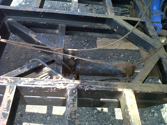 ขายพื้นเทเลอร์หางพับไฮโดริค เหล็กพับหนา 6มิล ใส่6ล้อได้สบาย สภพสวยพร้อมใช้ ราคาต่อรองได้ ติดต่อได้ที่คณอ๊อฟ พิจิตร 086-737-9991