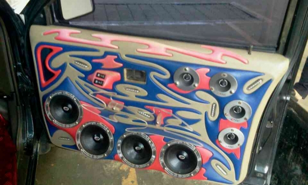 Nissan Big M วางเครื่อง 1J LPG เครื่องเสียง 12 นิ้ว 1 คู่ Dts กลาง 6 นิ้ว 14 ตัว Dts แหลม 14 ตัว พาวเวอร์ 4 ตัว คุ้มสุด ๆ Nissan Big M วางเครื่อง 1J LPG เครื่องเสียง 12 นิ้ว 1 คู่ Dts กลาง 6 นิ้ว 14 ตัว Dts แหลม 14 ตัว พาวเวอร์ 4 ตัว คุ้มสุด ๆ