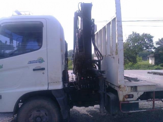 รถฮีโน่ 6 ล้อ ติดเฮี๊ยบ 175 แรงม้า. ปี 53 สนใจติดต่อ 081 - 6079515 รถฮีโน่ 6 ล้อ ติดเฮี๊ยบ 175 แรงม้า. ปี 53 สนใจติดต่อ 081 - 6079515