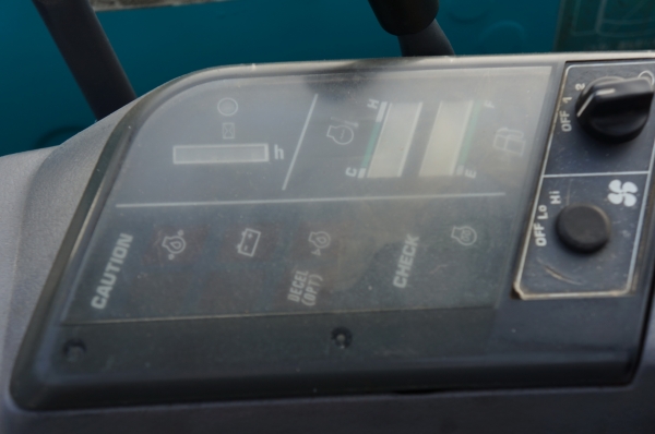 ขายรถขุด KOMUTSU  PC45R-8 เก่านอก